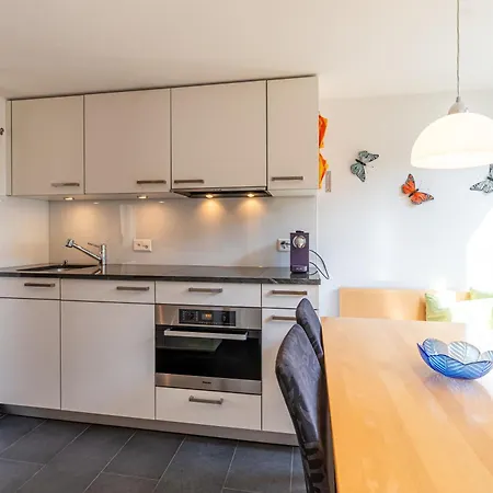 Chrumm アパート *